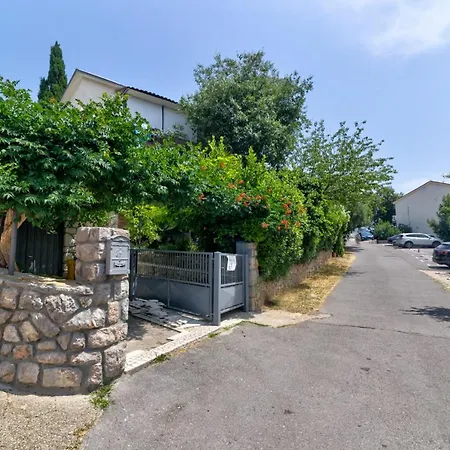 Sl Sun 6 App 2 아파트 *