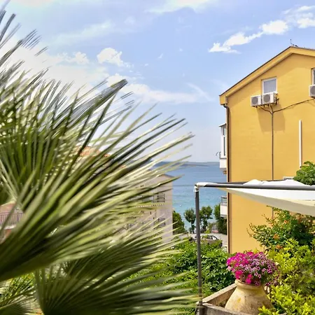 Sl Sun 6 App 2 Apartment *